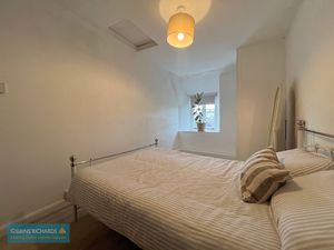 Bedroom - click for photo gallery
